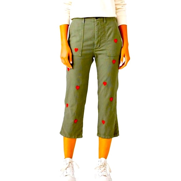 🌴🤩 THE GREAT OLIVE GREEN CROPPED PANTS W/ HEART ❤️ EMBROIDERY. SIZE 27🙌 - Picture 7 of 14